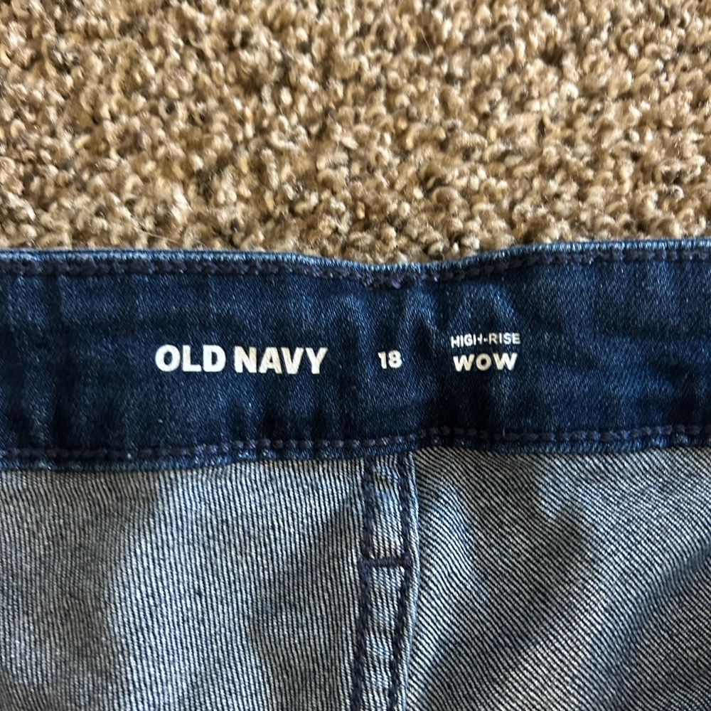 Old Navy Dark Blue Jean Shorts - Picture 2 of 2